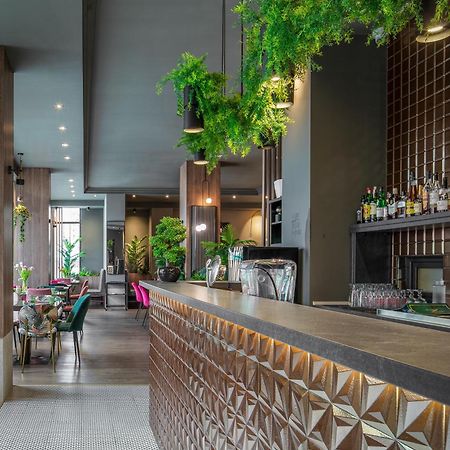 Hotel Rogge Resita Exteriér fotografie