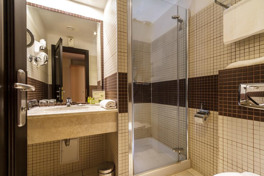 Hotel Rogge Resita Exteriér fotografie