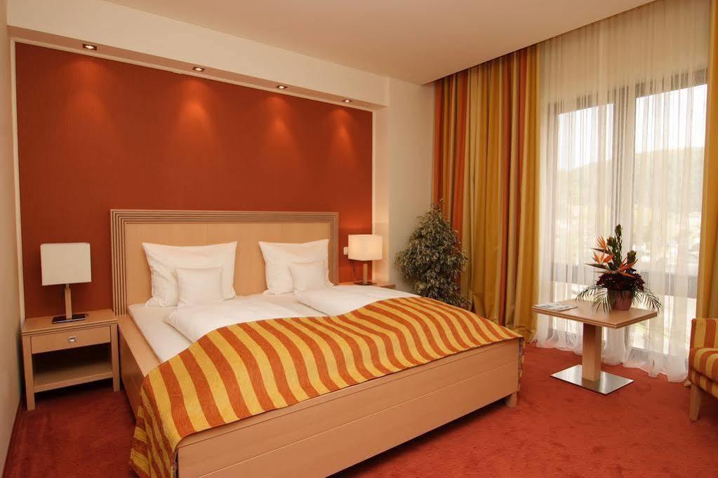 Hotel Rogge Resita Exteriér fotografie